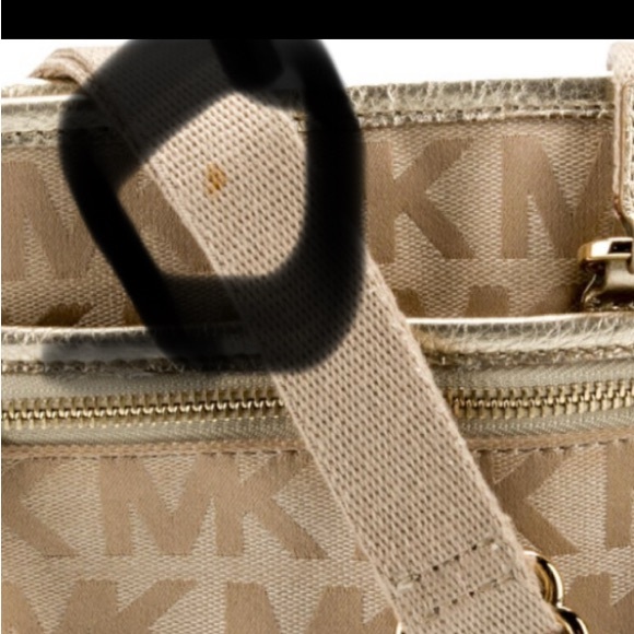 Michael Kors Beige and Gold Messenger Bag - Picture 7 of 9